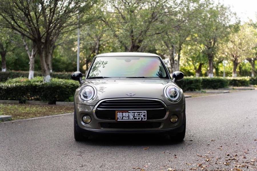 宝马 MINI 2018款 艺术家 1.5T展示照片 1