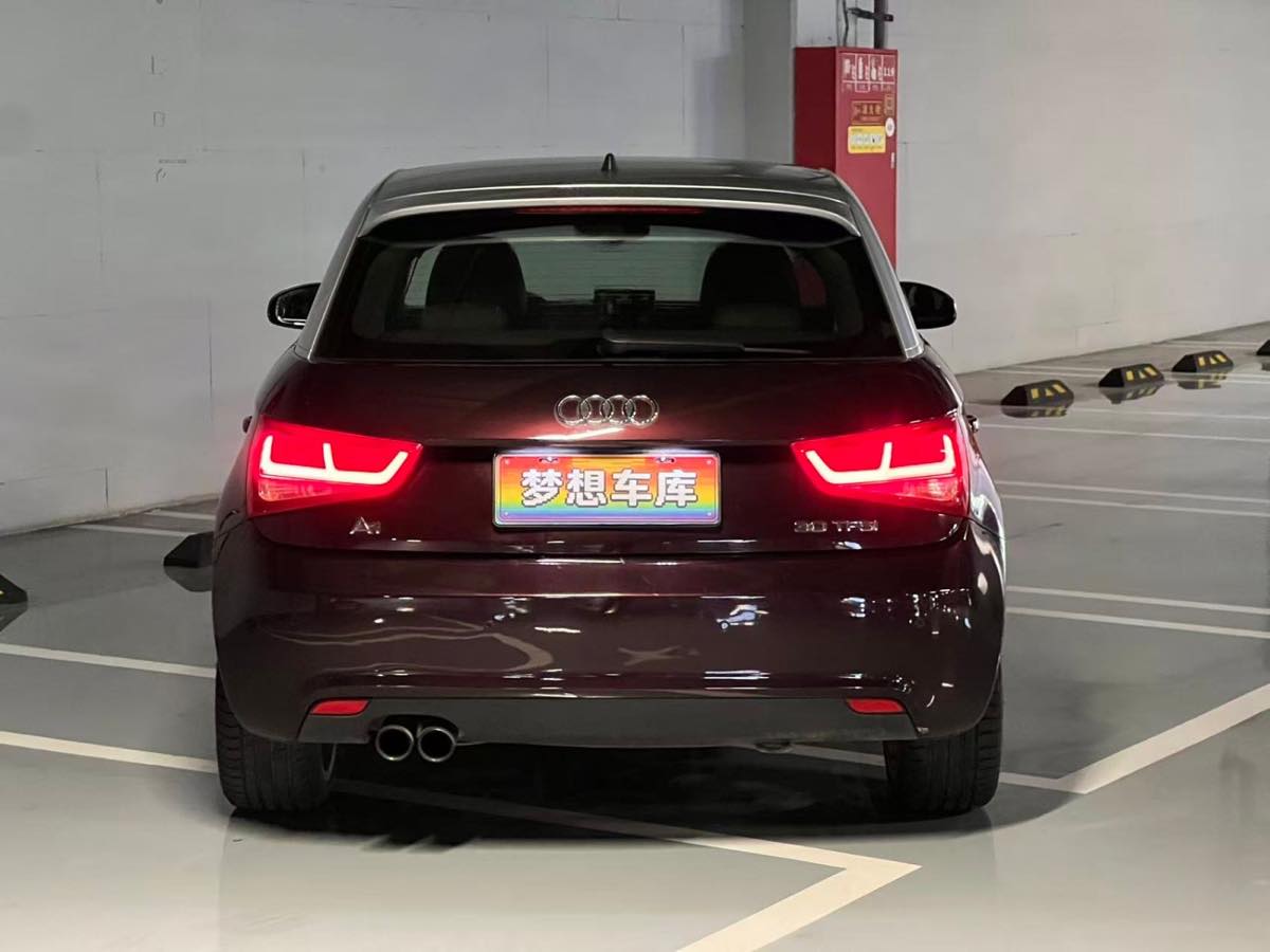 奥迪 A1 2014款Sportback 豪华型 1.4T展示照片 6